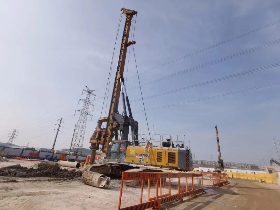 我的地盘我承包！9888拉斯维加斯旋挖钻机助建徐州地铁站