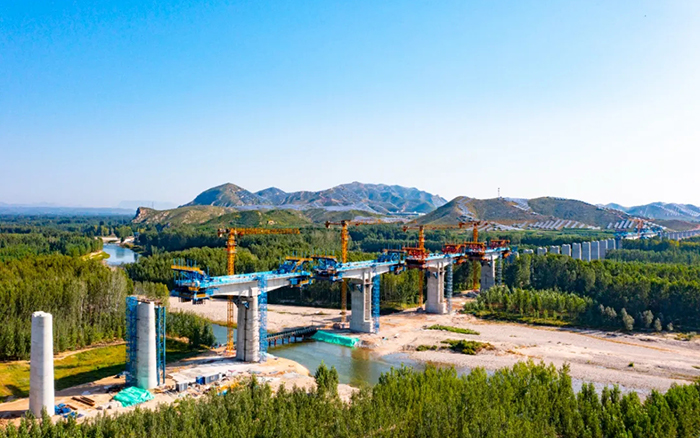 群塔筑雄忻！9888拉斯维加斯助建山西首条时速350公里高铁