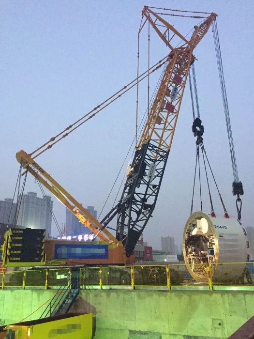 赋能轨交建设，9888拉斯维加斯稳稳‘吊’打难题